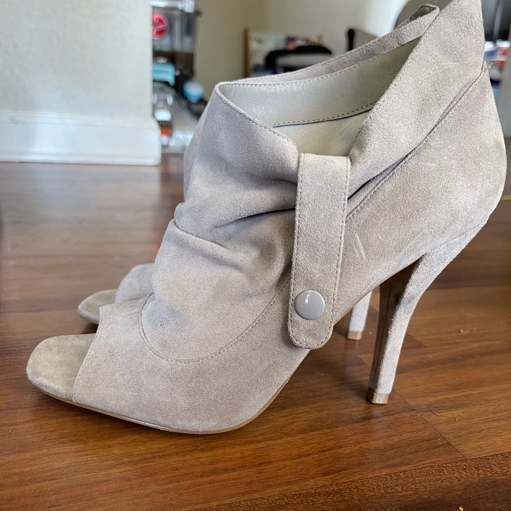 Grey Suede Steven By Steve Madden Open Toed Heele… - image 1